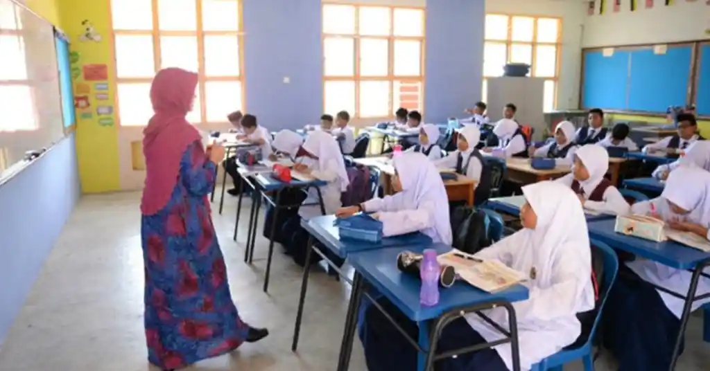 Apa Itu Bantuan Persekolahan MAIDAM