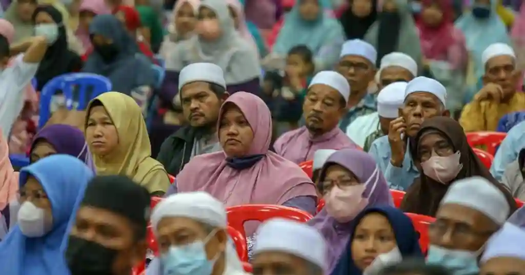 Bantuan Khas RM700 untuk Guru Agama dan Imam