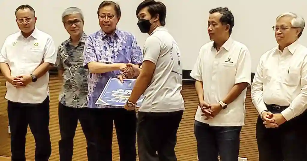 Manfaat Bantuan Kewangan Asasi