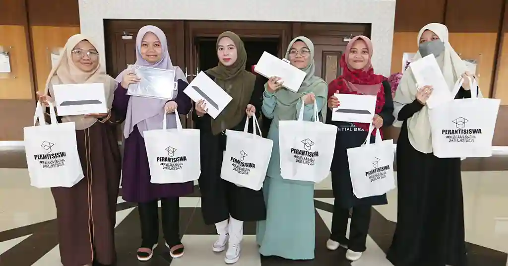 Syarat Memohon Bantuan Peranti Siswa